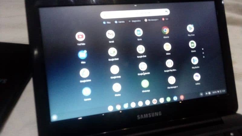 SAMSUNG CHROMEBOOK PLAYSTORE 4 TO 5 HOURS BATTERY BACKUP 1