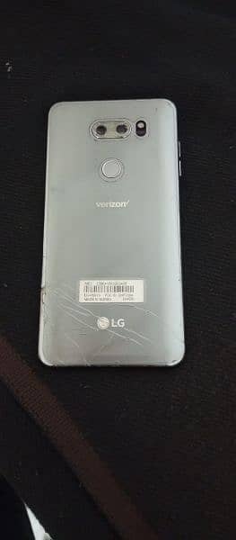 LG V30.5G_ 4/64 Memory 1