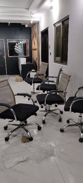 office computer chairs for Sale. 2