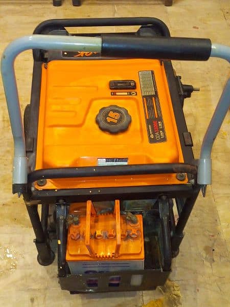 2.8 KW Almost New Generator With Company Fitted Gas Kit 0