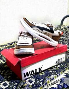 Walk Company White Shoes: Classic Style for Every Step