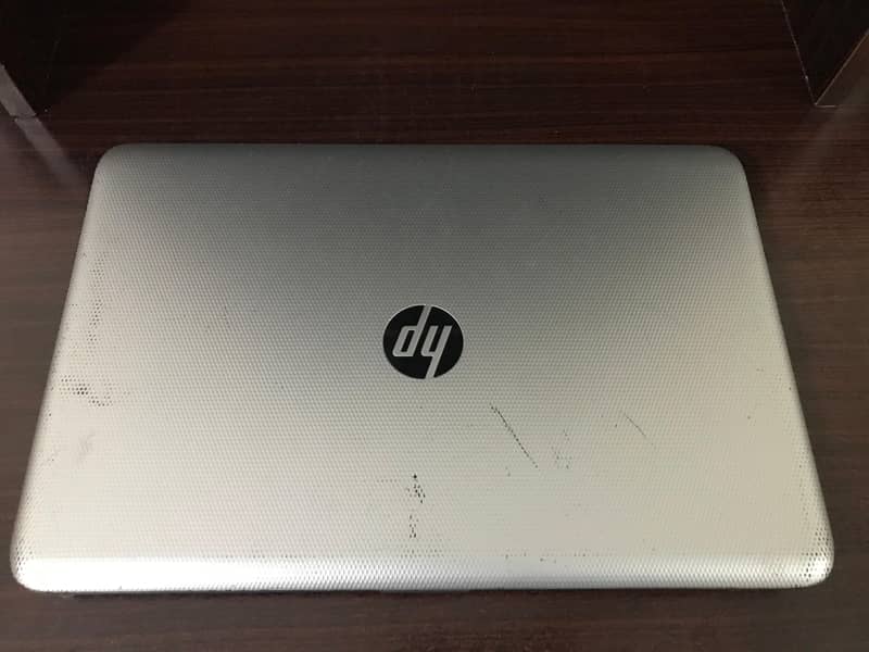 HP Notebook - Intel CORE i3, 5th Generation, 2 GHz & 2 Cores 1