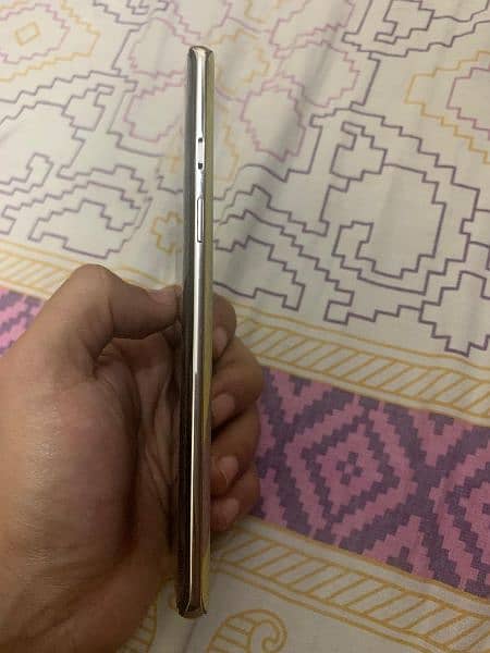 OnePlus 8 6