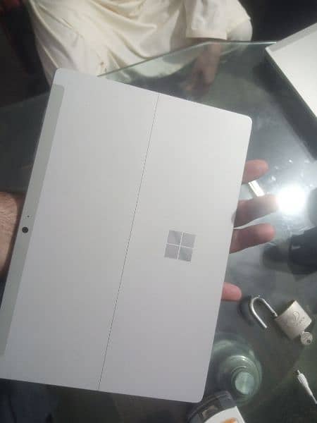 Microsoft surface Laptop. 2