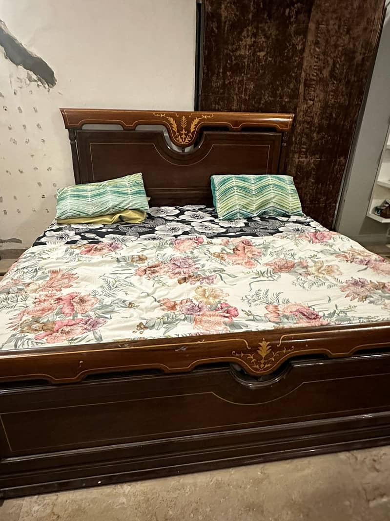 Pure Sheesham bed with 2 side tables and only mirror - Urgent Sale - 2