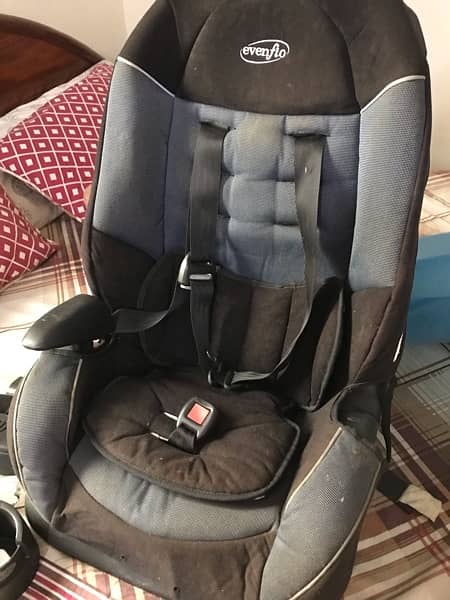 car seat, baby carrier and bath tub / baby accessories /baby essential 12