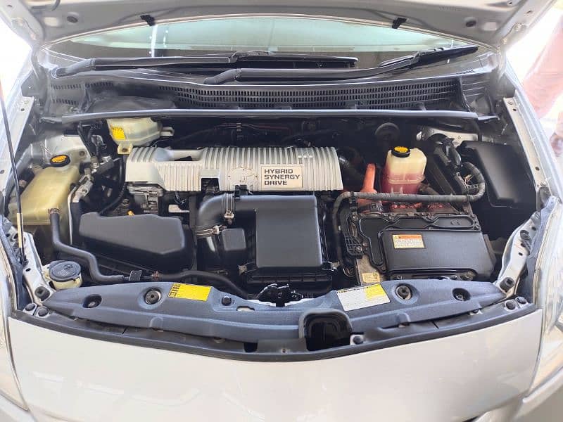 Toyota Prius L package 2014/2017 5