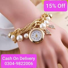 (Cash on delivery) Bracelet Watch For Girls Latest design Goldan Color