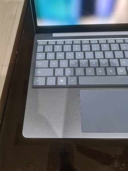 Surface Go 2 Laptop Touchscreen 2k display i5 11th Gen Pro 10