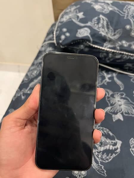 Iphone 12 pro 128 gb URGENT SALE 4