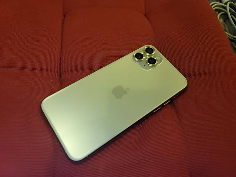 Iphone 11 PRO 256gb Dual Sim Official PTA Approved Complete box 4