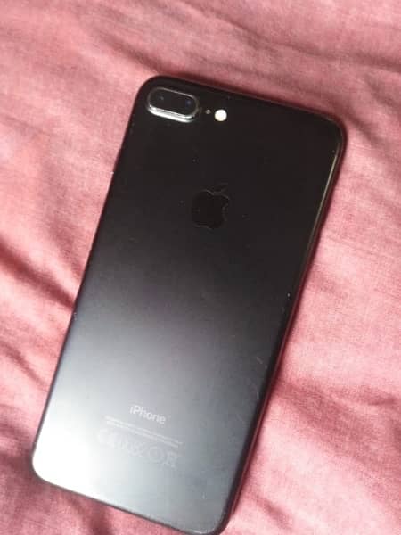 Apple iPhone 7 plus 0