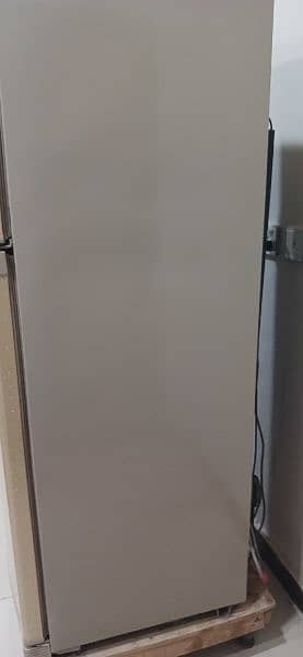 Refrigerator 1