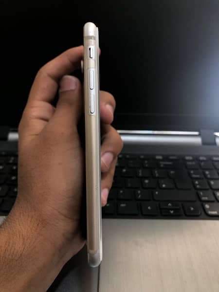 IPHONE 8 64GB NON PTA WATERPACK 2