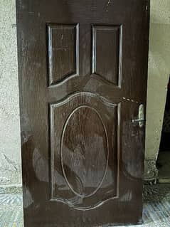 2x Wooden door with iron chugath
