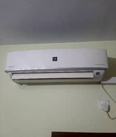 Sharp 1 ton Inverter AC