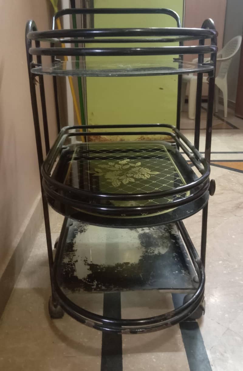 Tea Trolly For sale urgent 3