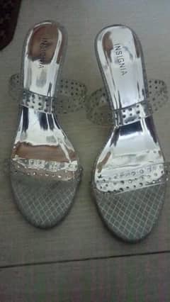 insignia formal size 40