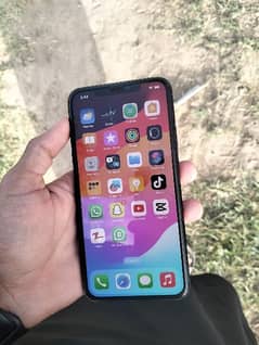 iphone 11 pro max (JV). 256 Battery health 94% condition Best