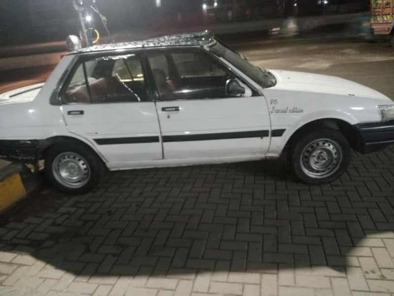 Toyota 86 1986 14