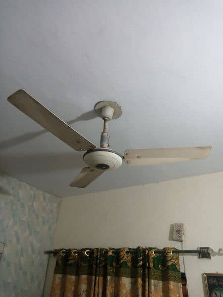 3 ceiling fans for sale in a reasonable price 2
