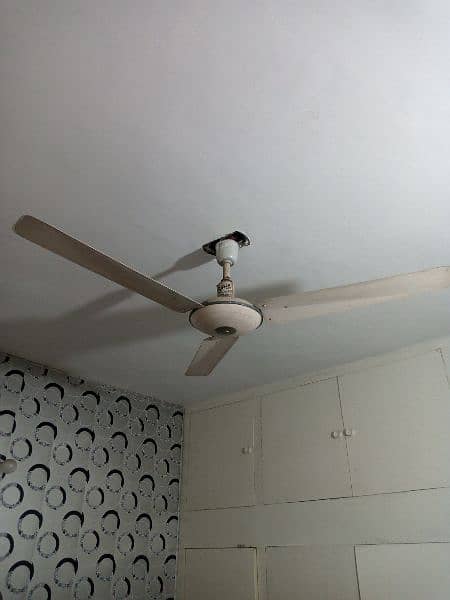 3 ceiling fans for sale in a reasonable price 6