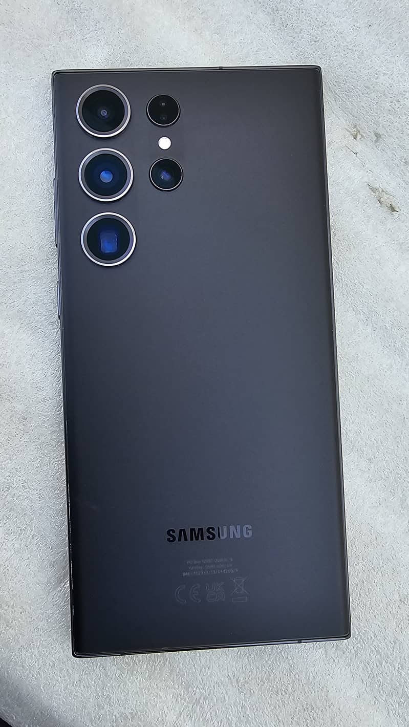 Samsung Galaxy S23 Ultra (Non PTA) 1