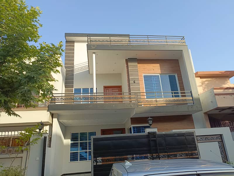D-17, BRAND NEW HOUSE AVAILABLE 0