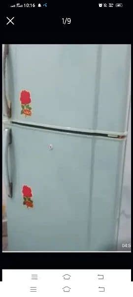 urgent sale fridge  . 35000 0