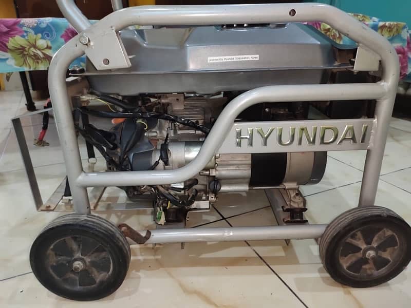 Hyundai Gasoline Generator 2.2 KW 0