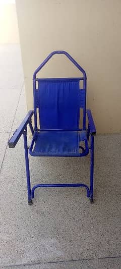 kids chair in good condition