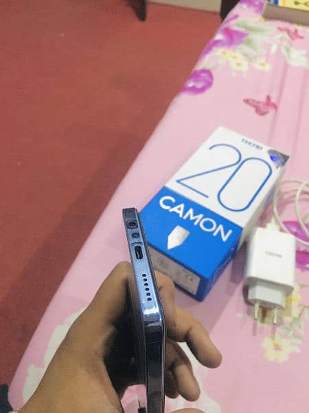 TECNO CAMON 20 5