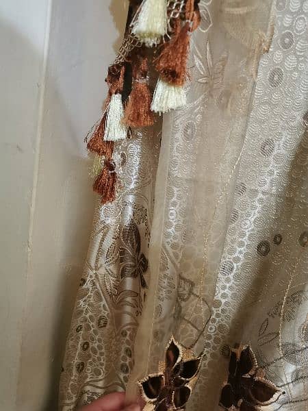 Almost new curtains, net and silk embroidered 5