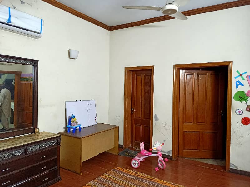 Silent Office/It Office 10 Marla House for Rent near Main Road @175K 17