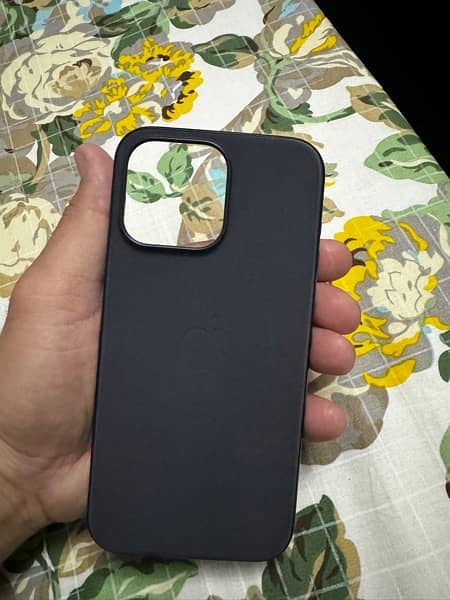 iPhone 15 Pro Max FineWoven Case Black 9.5/10 2