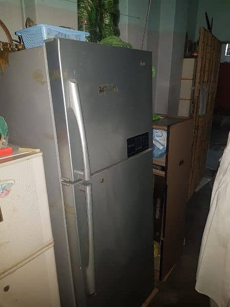 LG fridge full size 3