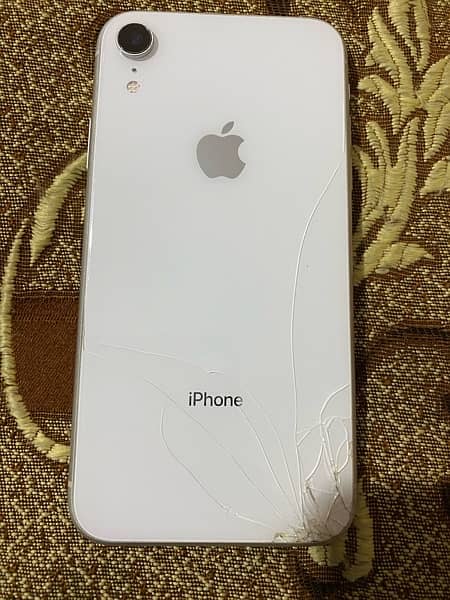 iphone XR PTA APRROVED 2