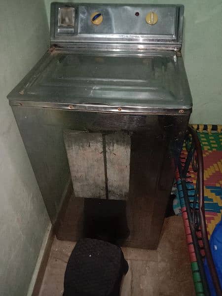 washing machine for sell used good condition 0