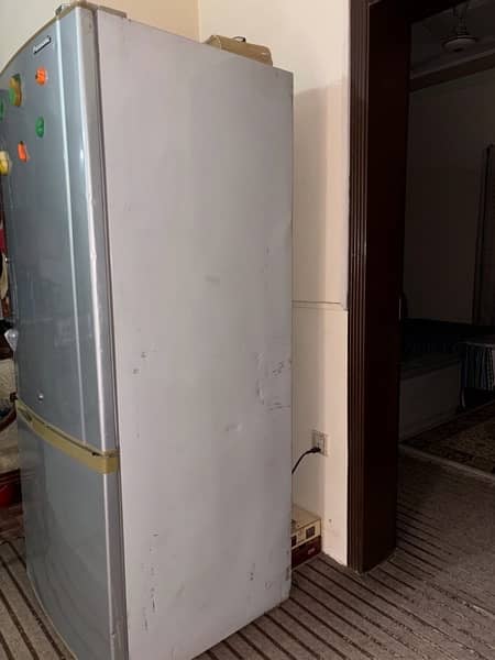 Panasonic extra large size fridge 2
