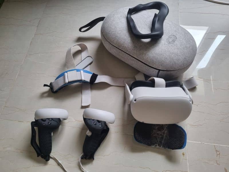 Oculus Quest 2 VR with 15 games and extra accessories (pc ps4 ps5 xbox 0