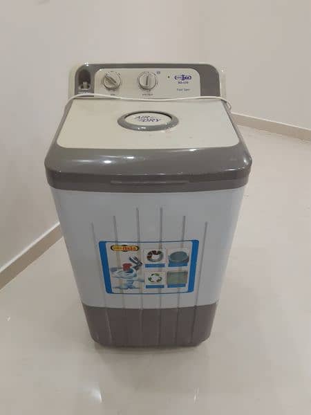 Washing Machine & Dryer for sale 0