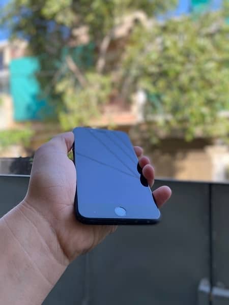 iPhone 7plus 256gb PTA Approved 3