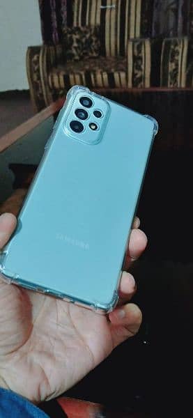 Samsung Galaxy A73 4