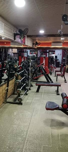gym equipments complete 11
