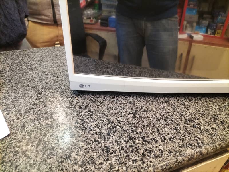 LG brand new 10/10 duel mode touch panel oven+micro 0