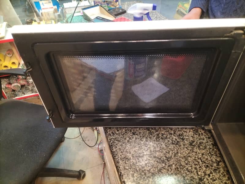 LG brand new 10/10 duel mode touch panel oven+micro 1