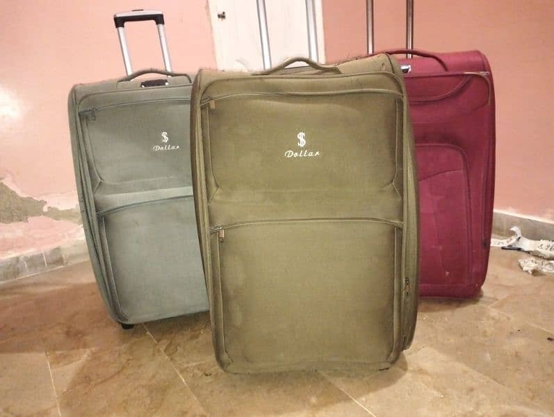 luggage bag / travelling bag 0