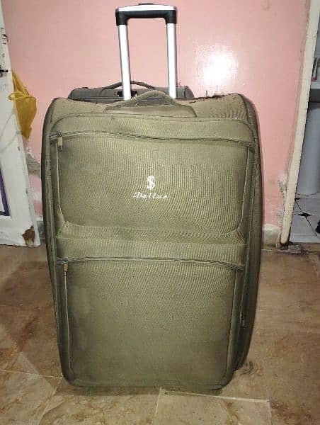 luggage bag / travelling bag 4