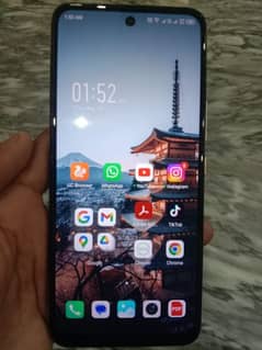 infinix hot 12 Play 4/128 with full box.