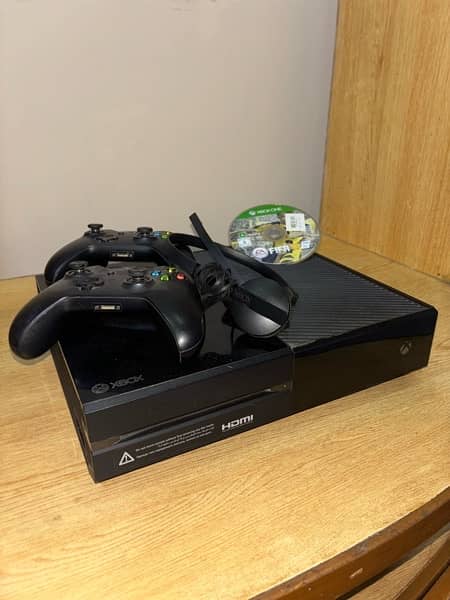 Xbox one 500 gb 1